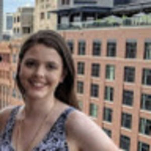 Meet your Posher, Julia